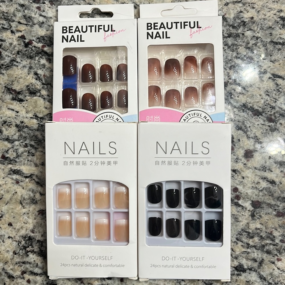 NWT- Nails Bundle